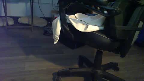 chubtoy online show from 12, 3, 2025