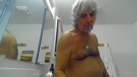 chuck354139 online show from 20, 2, 2025
