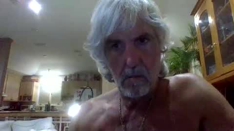 chuck354139 online show from 21, 10, 2025