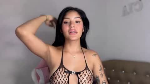ciaxxmendezz online show from 11, 6, 2026