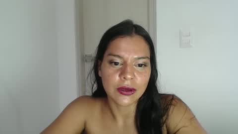 Snapshot of cielonoir04 chatting on 19, 5, 2026 Cielo Noir online show from 19, 5, 2026