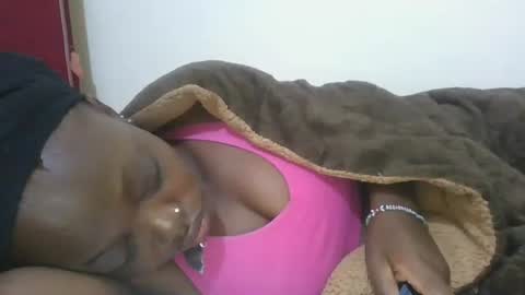 cilia petite online show from 21, 12, 2025