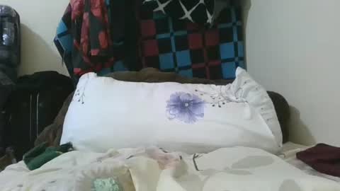 Snapshot of cilia_petite chatting on 18, 7, 2026 cilia petite online show from 18, 7, 2026