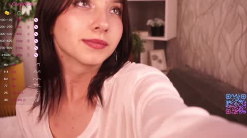   L  online show from 27, 9, 2025