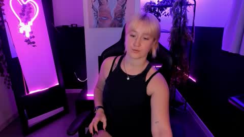 Cin Bellamy online show from 23, 9, 2025