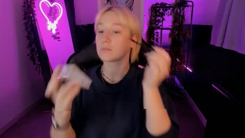 Cin Bellamy online show from 30, 9, 2025