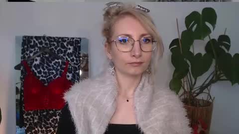 Cinderella online show from 9, 4, 2026