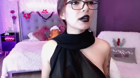 cinnamon_bite online show from 20, 12, 2025