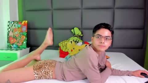 Cinna Boy online show from 4, 3, 2025