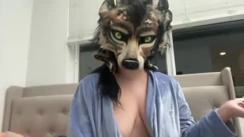 Nicky online show from 7, 11, 2025