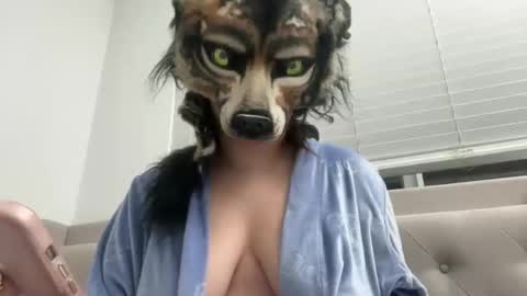 Nicky online show from 9, 11, 2025