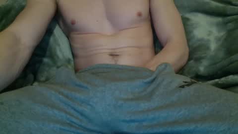 Snapshot of circumsizedbandit chatting on 5, 2, 2025 circumsizedbandit online show from 5, 2, 2025