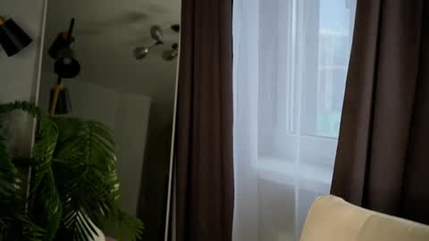 Sandy online show from 11, 12, 2024