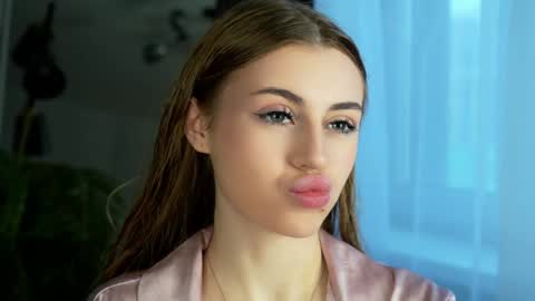 Sandy online show from 14, 12, 2024