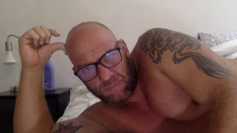 . online show from 5, 1, 2026