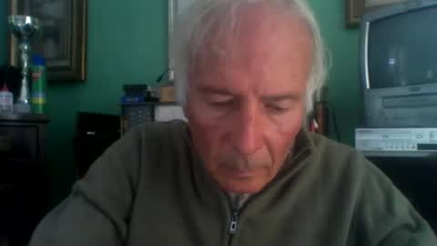 Snapshot of ciuk chatting on 13, 12, 2024 ciuk online show from 13, 12, 2024