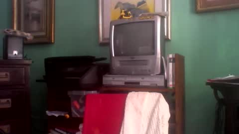 Snapshot of ciuk chatting on 10, 10, 2025 ciuk online show from 10, 10, 2025