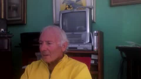 Snapshot of ciuk chatting on 24, 11, 2025 ciuk online show from 24, 11, 2025