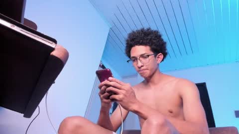 Snapshot of cj_davis1 chatting on 5, 5, 2026 cj_davis1 online show from 5, 5, 2026