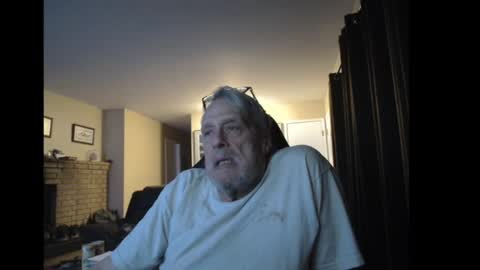 Snapshot of cjscout chatting on 18, 12, 2024 cjscout online show from 18, 12, 2024