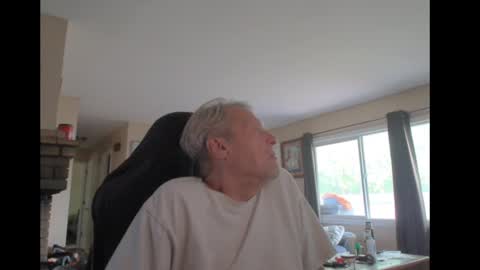 Snapshot of cjscout chatting on 21, 9, 2025 cjscout online show from 21, 9, 2025