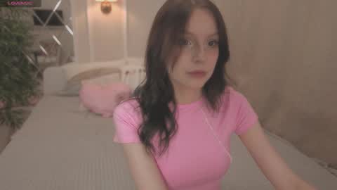 Snapshot of claire_bennett chatting on 12, 9, 2025 Claire Bennett online show from 12, 9, 2025