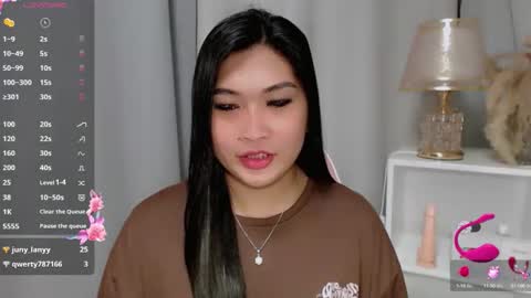 CLAIRE online show from 8, 6, 2026