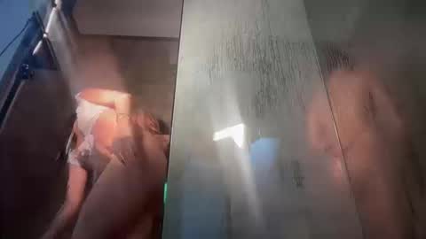 Snapshot of clairewalkerr chatting on 13, 10, 2025 clairewalkerr online show from 13, 10, 2025