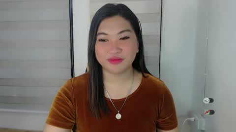 Snapshot of clairewntr_ chatting on 18, 2, 2025 CLAIRE online show from 18, 2, 2025
