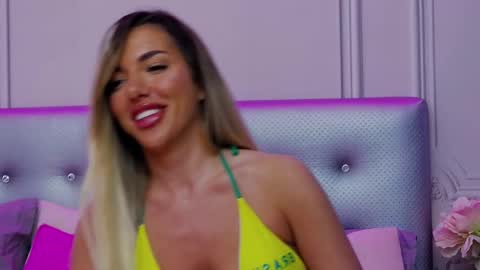 ClaraHazel online show from 18, 2, 2025