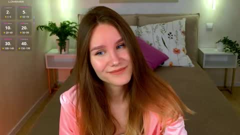 Snapshot of clare_ff chatting on 25, 9, 2025 Claire online show from 25, 9, 2025