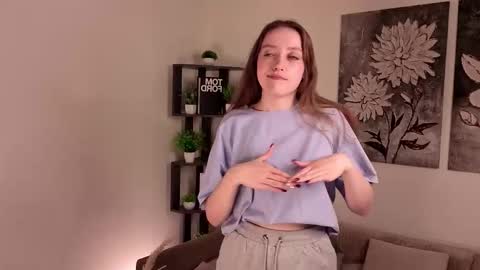 Lora online show from 9, 2, 2026