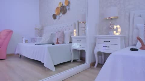Snapshot of clarisse28 chatting on 1, 12, 2024 Mistress Clarisse online show from 1, 12, 2024