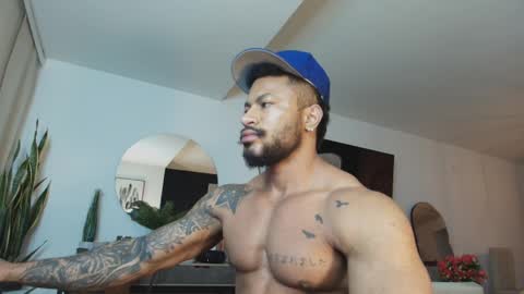 Snapshot of clark_strong chatting on 3, 4, 2026 clark_strong online show from 3, 4, 2026