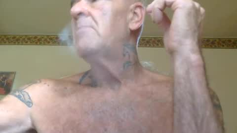 Snapshot of classic_rock_and_oldies chatting on 21, 7, 2026 Pizza online show from 21, 7, 2026