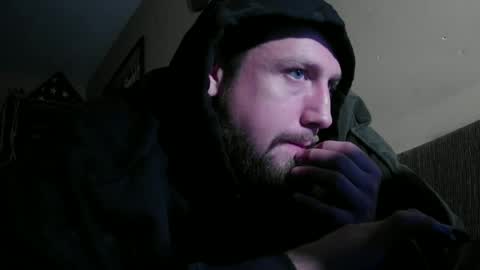 Snapshot of classylongcock chatting on 15, 6, 2026 classylongcock online show from 15, 6, 2026