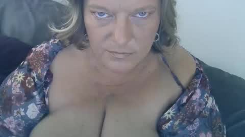 Snapshot of claudineddd chatting on 22, 12, 2024 ClaudineDDD online show from 22, 12, 2024