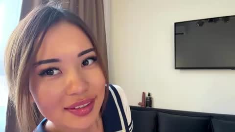 Snapshot of clemenciakempa chatting on 30, 7, 2026 Lili online show from 30, 7, 2026