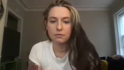 Snapshot of clemmy6699 chatting on 19, 11, 2025 clemmy and bane online show from 19, 11, 2025