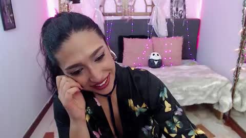 Cleo  online show from 24, 10, 2025