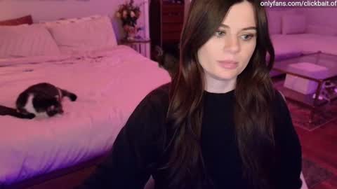 clickbait_ online show from 23, 11, 2025