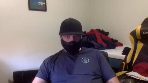Snapshot of clintwood12 chatting on 22, 4, 2026 chad online show from 22, 4, 2026
