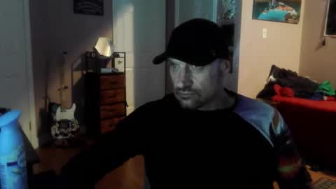 Snapshot of clintwood12 chatting on 6, 5, 2026 chad online show from 6, 5, 2026