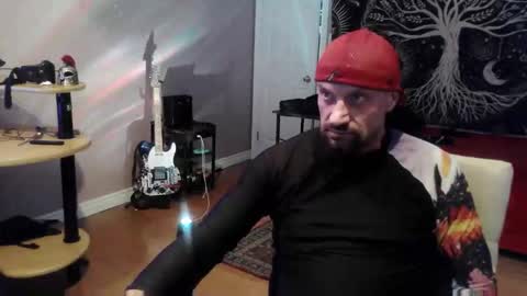 Snapshot of clintwood12 chatting on 20, 5, 2026 chad online show from 20, 5, 2026