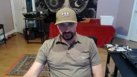 Snapshot of clintwood12 chatting on 28, 5, 2026 chad online show from 28, 5, 2026
