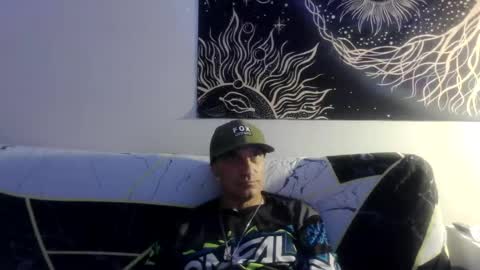 Snapshot of clintwood12 chatting on 12, 6, 2026 chad online show from 12, 6, 2026