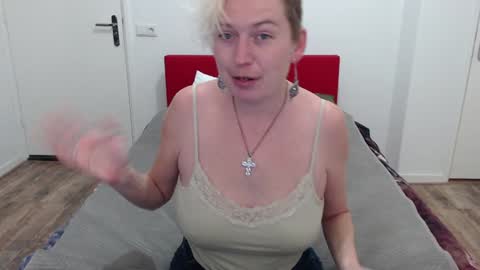 Syl  online show from 6, 2, 2025