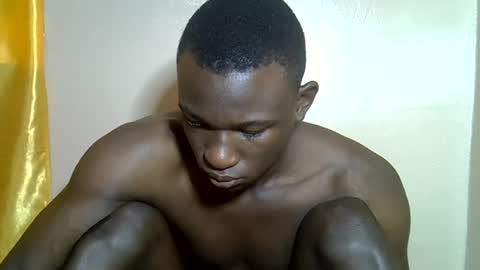 Snapshot of clive_damian chatting on 21, 6, 2026 clive_damian online show from 21, 6, 2026