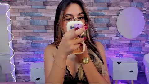 cloe_1tay online show from 1, 4, 2026