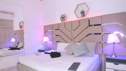 Cloe Online de 600 a 1400 online show from 25, 9, 2025